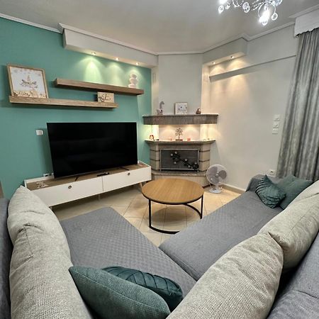 Mandalena Luxury Larissa Apartment Exterior photo